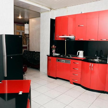Big 3 Room Apartment On Republic Square เยเรวาน ภายนอก รูปภาพ